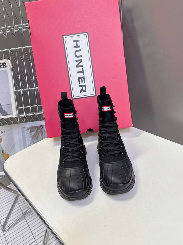 Hunter's latest Fall/Winter Dr. Martens boots! Highly recommended by celebrities