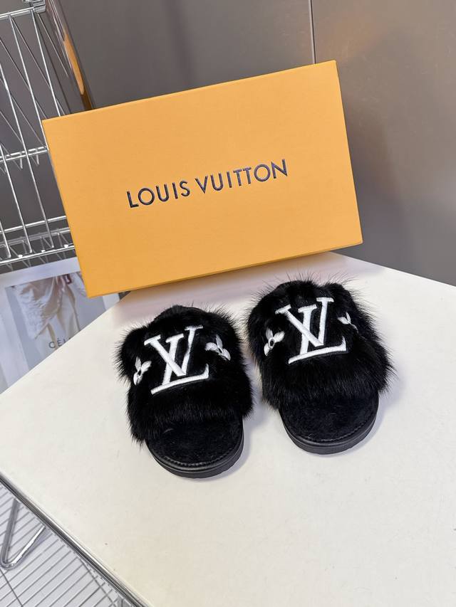Louis Vuitton Autumn/Winter Newest Furry Slippers ~ These furry slippers are so