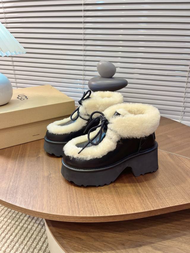 Ugg Esme lace-up ankle boots I couldn't resist sharing this fall/winter limited