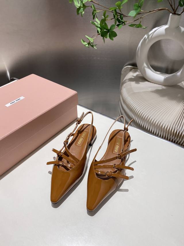 Factory direct Miu Miu runway style 2025 Spring/Summer new high-heeled strap san