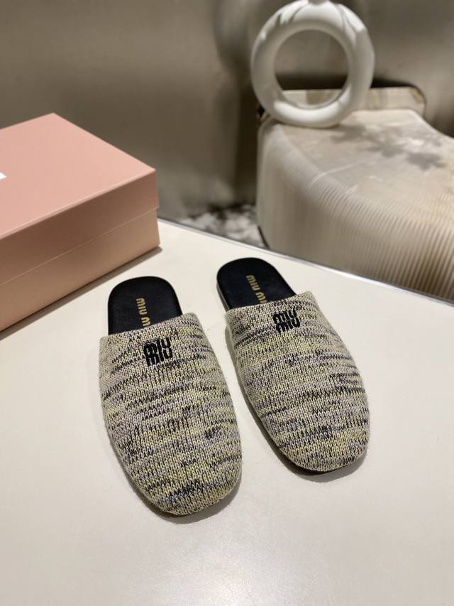 Top-tier factory-made, high-quality Miu Miu 2025 early spring new wool knitted c