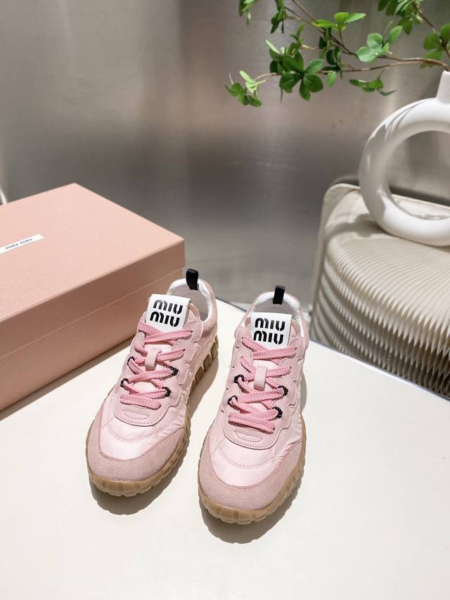 Factory direct Miu 2025 Forrest Gump casual sneakers, new spring/summer style, r