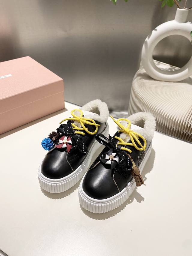 Factory Price Pp Fur Lining Leather Lining 2602025 Miu Miu Autumn/Winter New Thi