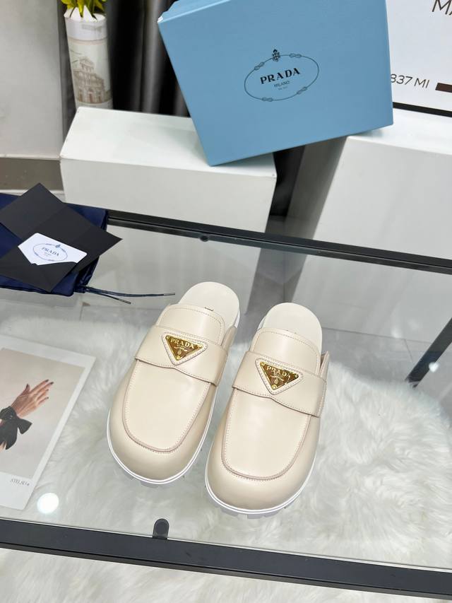 Top-tier market version 2660Ss Prada triangle logo, top quality, combining elega