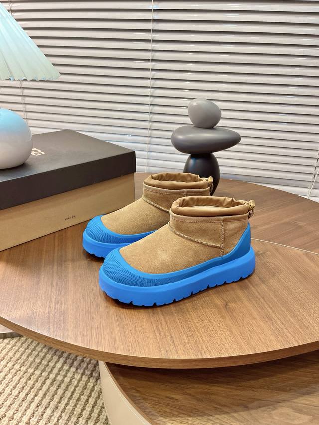 Tasman Mini Waterproof Hybrid Series: Heritage Weather Hybrid Classic Hybrid Pro