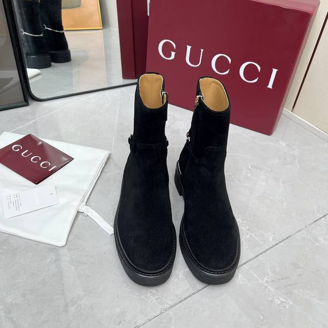 Short and Long Gucci Fall/Winter 2025 Classic Horsebit Riding Boots - Top-Tier V