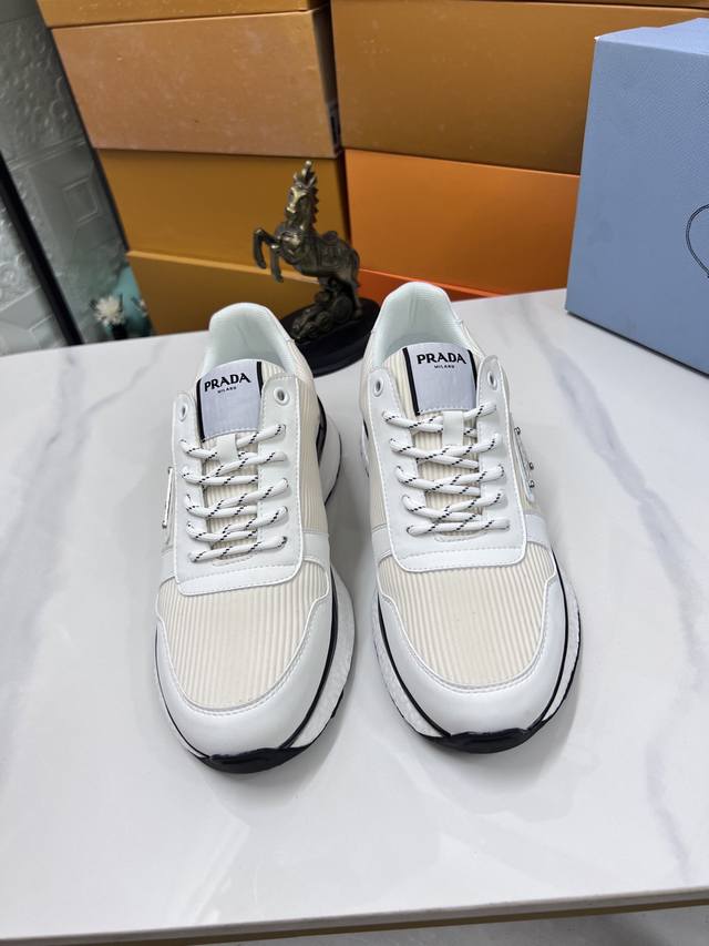 Factory direct price men's sports shoes, original Prada casual sneakers, new sty