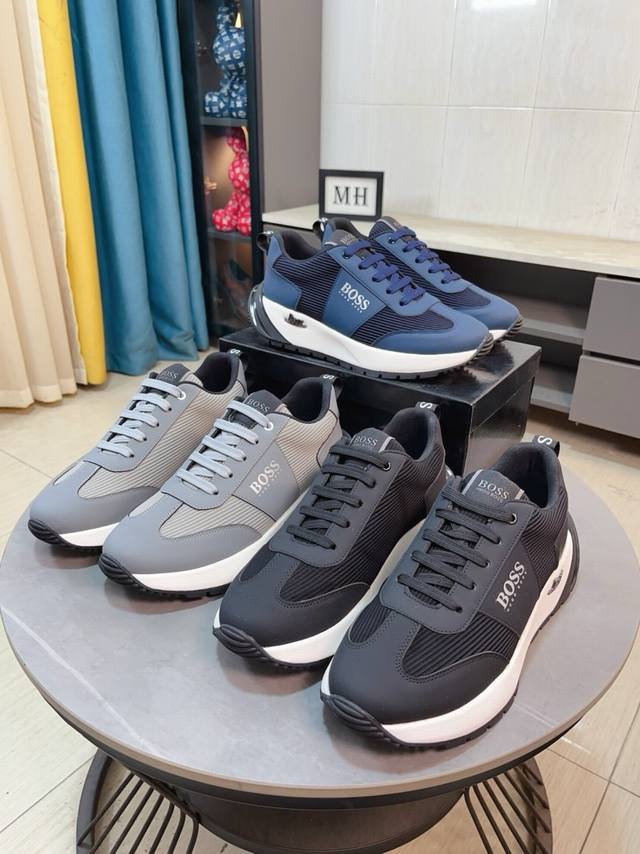 Factory direct price men's sports shoes, original Boss brand. With its classic d