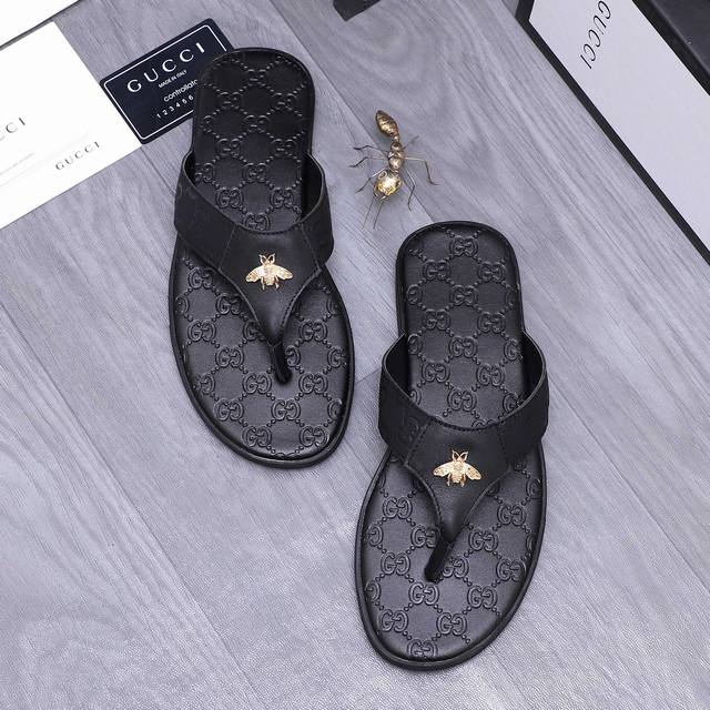 Factory direct price men's shoes and sportswear original single product. Tradema