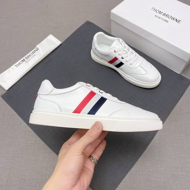 Factory direct price men's sports shoes, original Thom Browne, same as the offic