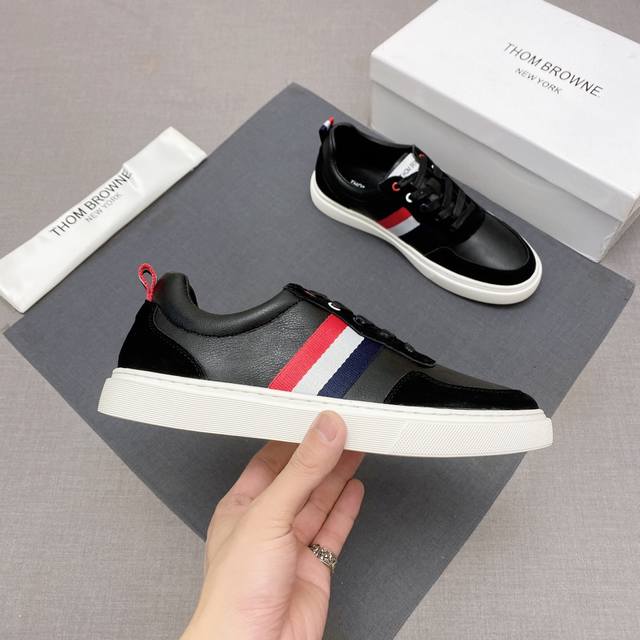 Factory direct price men's sports shoes, original Thom Browne, same as the offic