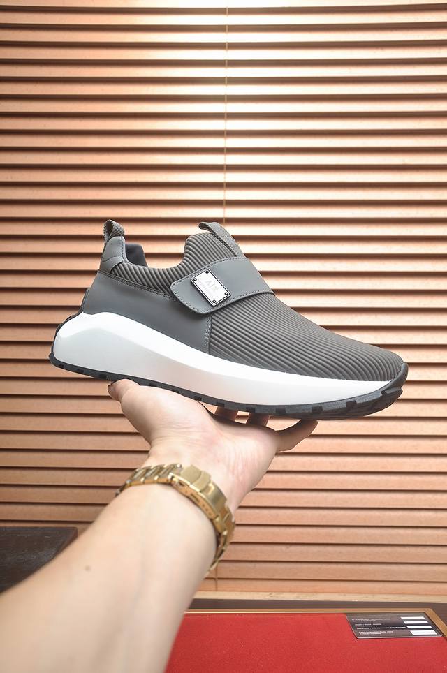 Factory direct price men's sports shoes, original Armani shoes, latest style, ca