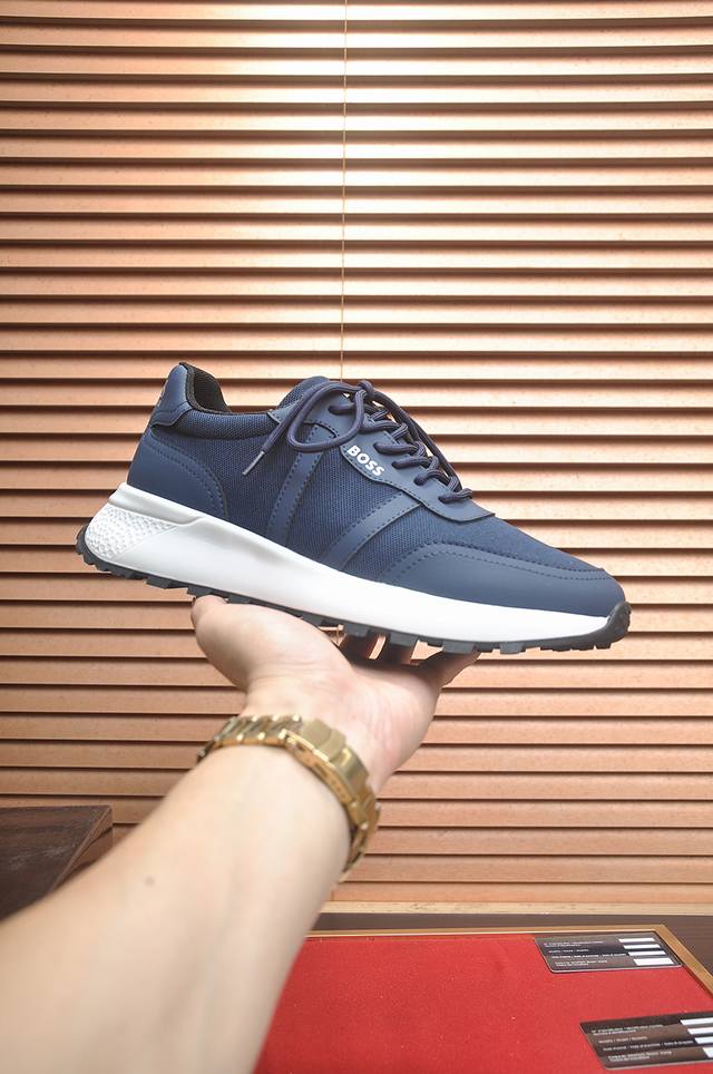 Factory direct price for men's sports shoes, original Boss brand, highest qualit