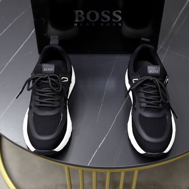 Factory direct price men's sports shoes original Brand: Boss Standard size: 38-4