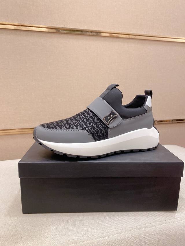 Factory direct price for men's sports shoes, original Armani Exchange latest spr