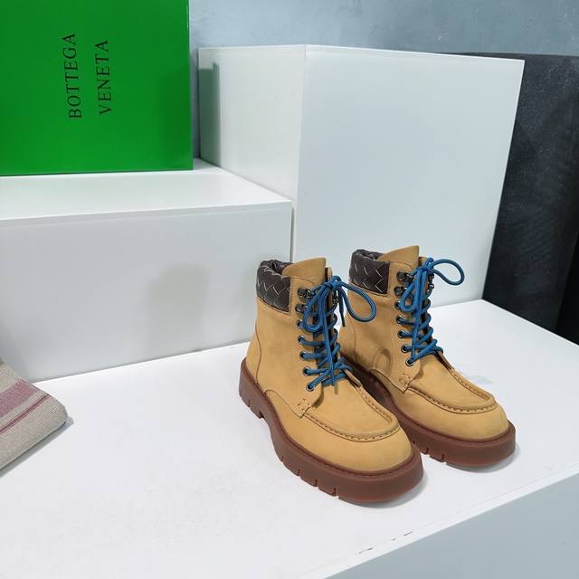 Factory direct women's shoes and sportswear, original quality, top-quality Botte Factory direct women's shoes and sportswear, original quality, top-quality Botte