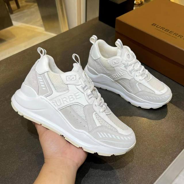 Latest high-end version from official stores, 1:1 replica of Burberry Fall/Winte