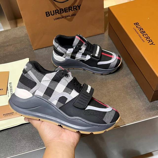 High-quality replica Burberry sneakers, newly added colors to the official store