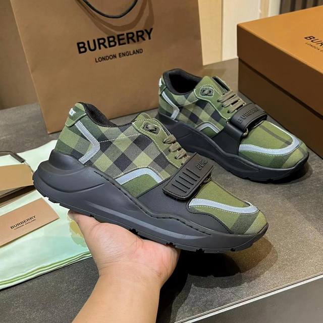 High-quality replica Burberry sneakers, newly added colors to the official store