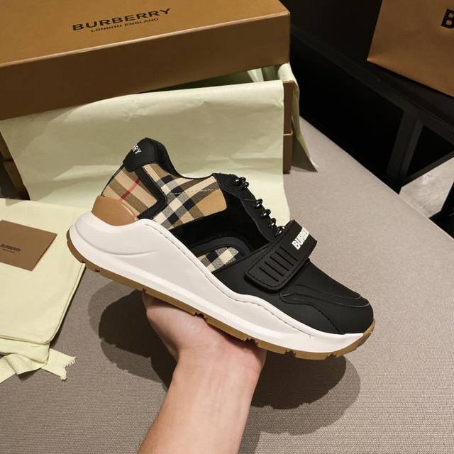 High-quality replica Burberry sneakers, newly added colors to the official store