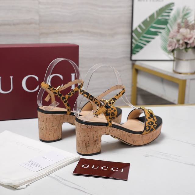 Exclusive Top-Tier Version Gucci 2025 Spring/Summer Latest Hot-Selling Sandal Se