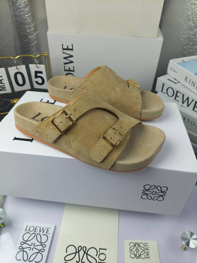 Loewe Birkenstock 2025 New Arrival! A hot new style with an original last, fashi Loewe Birkenstock 2025 New Arrival! A hot new style with an original last, fashi