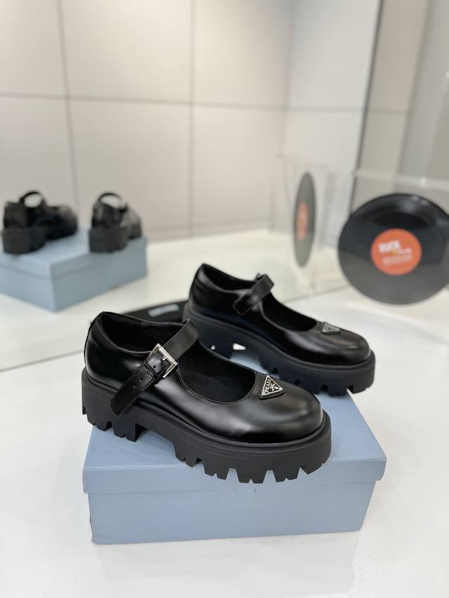 Factory direct price Prada Mary Jane shoes, triangular buckle platform loafers,