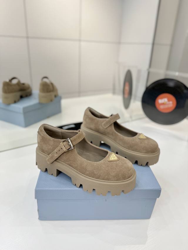 Factory direct price Prada Mary Jane shoes, triangular buckle platform loafers,