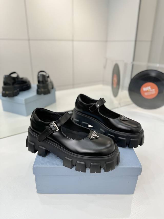 Factory direct price Prada Mary Jane shoes, triangular buckle platform loafers, Factory direct price Prada Mary Jane shoes, triangular buckle platform loafers,