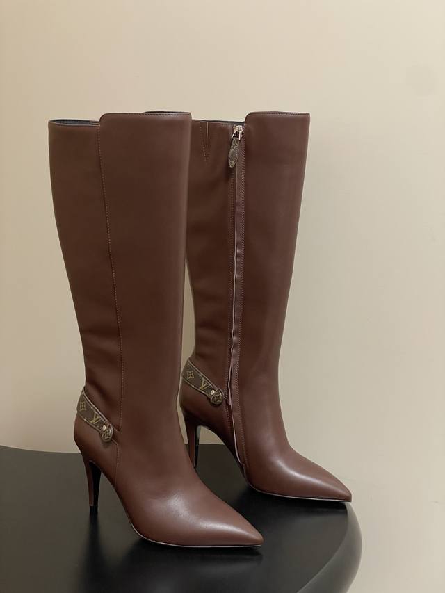25Ss Early Autumn New Louis Vuitton Lv Legacy Pointed Toe High-Heeled Boots with