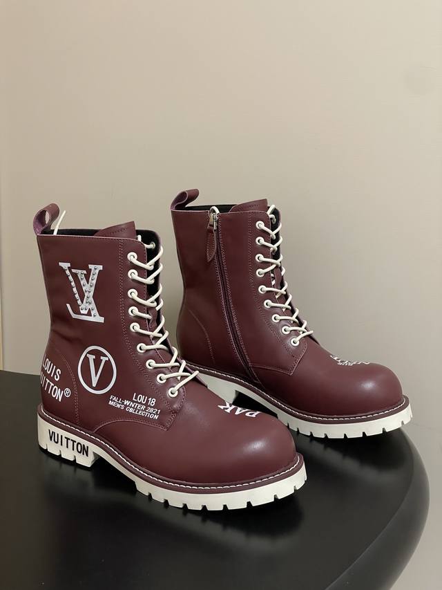 25Fw Autumn/Winter New Louis Vuitton Lv Graffiti Martin Boots Series Couple's Si