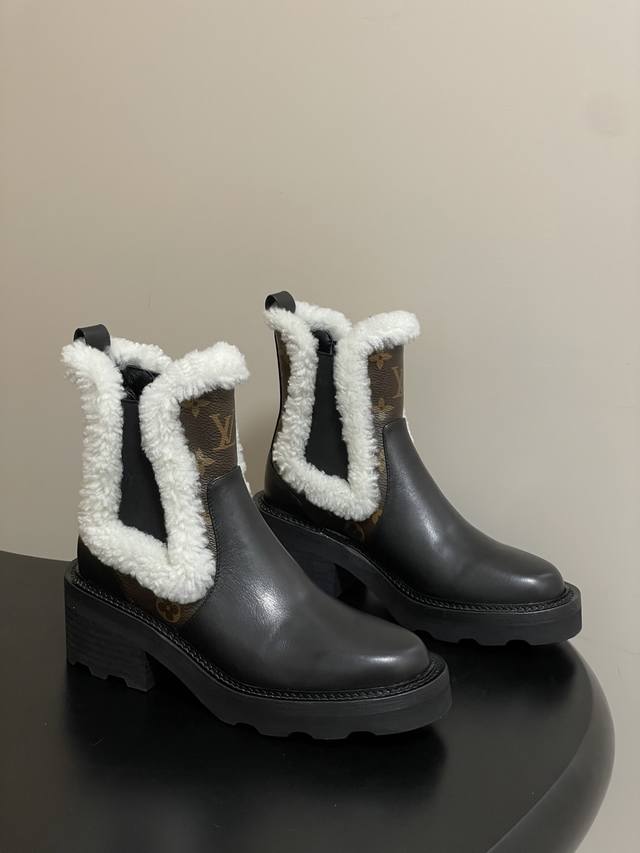 25Fw Autumn/Winter New Louis Vuitton Lv Beaubourg Sheepskin Chelsea Ankle Boots