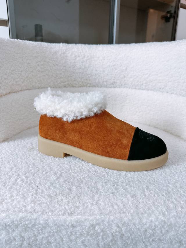 Chanel: The Ultimate Winter Romance for Chanel Girls | Official Website Synchron