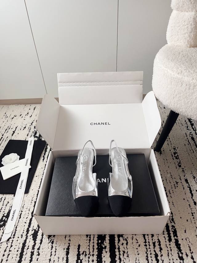 Airplane box + 10 Chanel open-toe shoes | Official website synchronized purchase