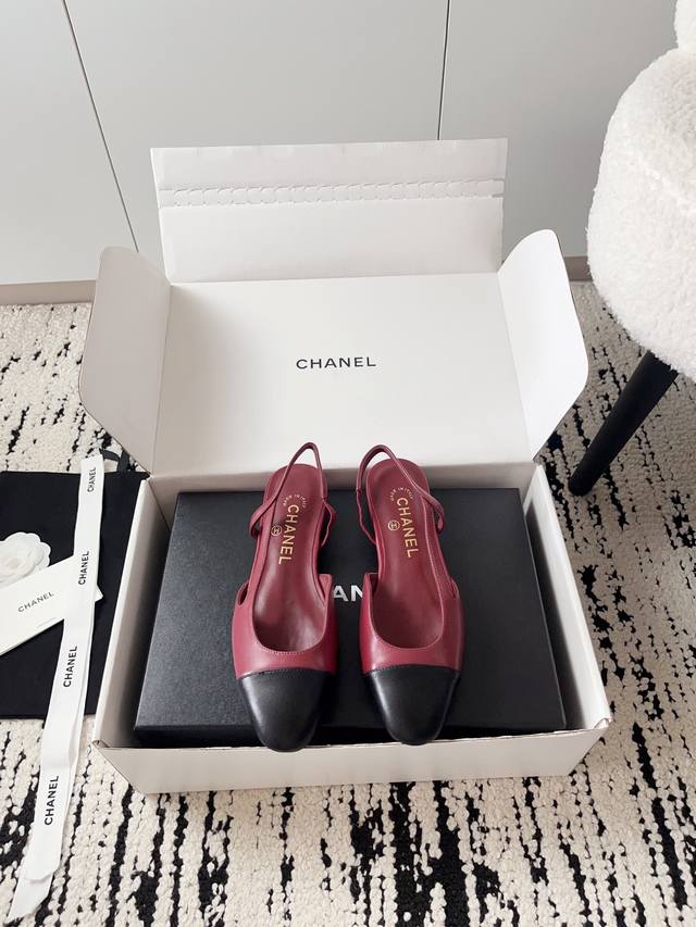 Airplane box + 10 Chanel open-toe shoes | Official website synchronized purchase
