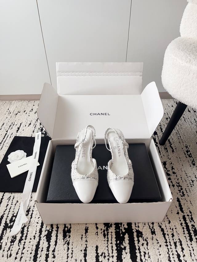 Airplane box + 10 Chanel open-toe shoes | Official website synchronized purchase