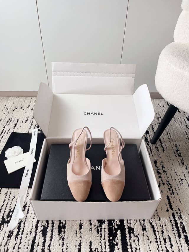 Airplane box + 10 Chanel open-toe shoes | Official website synchronized purchase