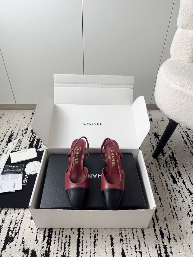 Airplane box + 10 Chanel open-toe shoes | Official website synchronized purchase