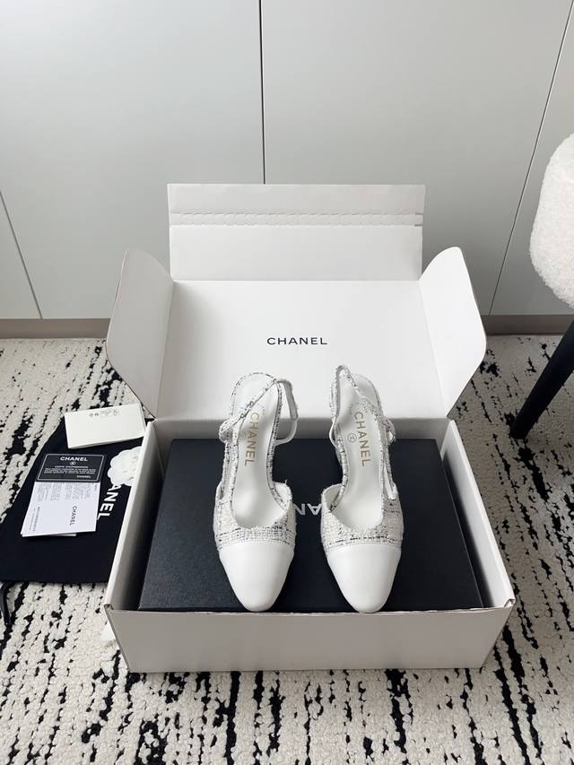 Airplane box + 10 Chanel open-toe shoes | Official website synchronized purchase