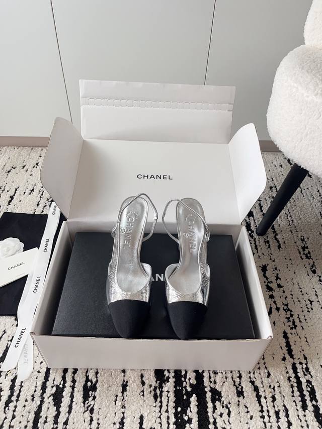Airplane box + 10 Chanel open-toe shoes | Official website synchronized purchase