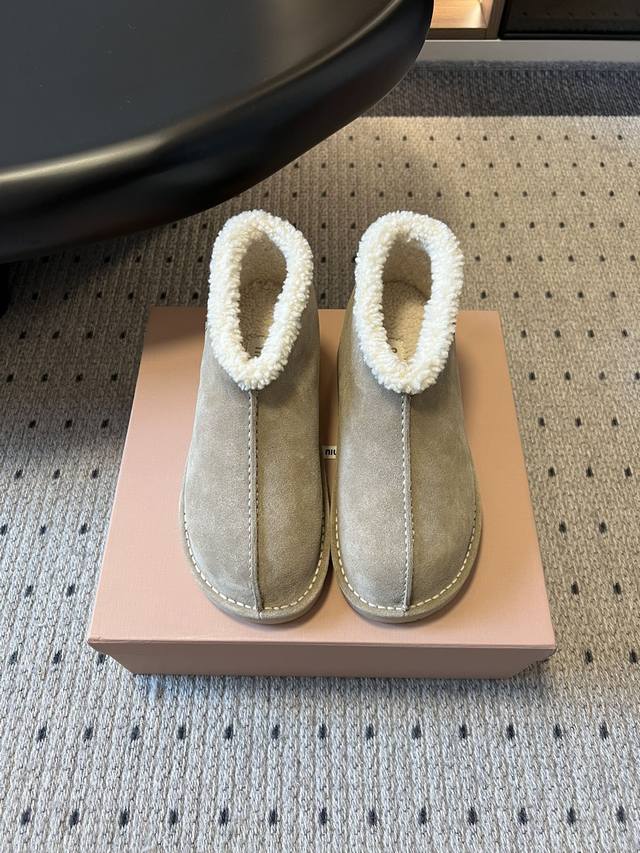 Miumi* 25Fw Deck Shoes Autumn/Winter Fleece-Lined Warm Lambswool Short Snow Boot