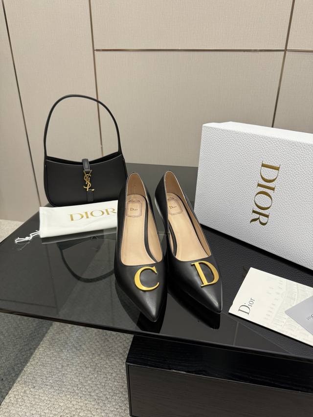 Dior 2025 Spring/Summer Pointed-Toe High Heels Collection. Continuing Dior's tim