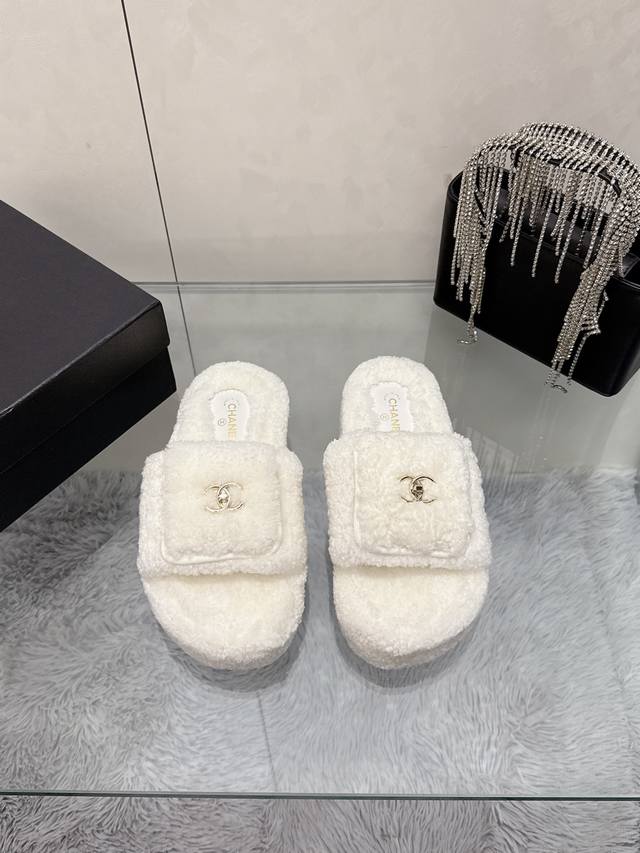 Factory Price: Chanel Wool Slippers Series Chanel*25S Little Chanel Autumn/Winte Factory Price: Chanel Wool Slippers Series Chanel*25S Little Chanel Autumn/Winte