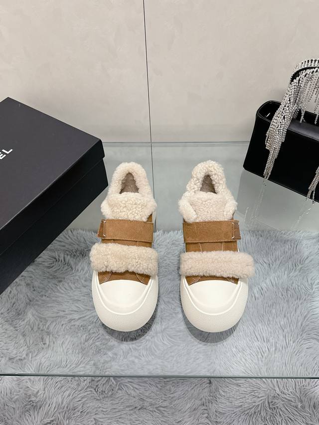 Factory Price: Genuine Leather & Fur Chanel* Autumn/Winter Warmth Recommendation Factory Price: Genuine Leather & Fur Chanel* Autumn/Winter Warmth Recommendation