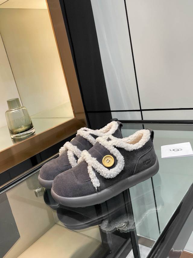 Ugg 25Ss Autumn/Winter Trendy Furry Casual Shoes. The soft and fluffy design per