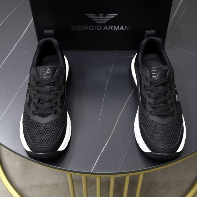 Factory Price: Brand: Armani Standard Sizes: 39-45 Grade: Same as official websi