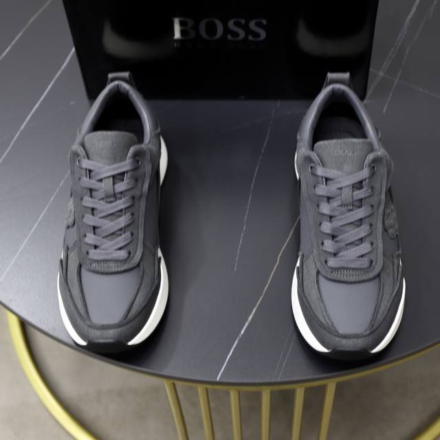 Factory Price: Brand: Boss Standard Sizes: 39-45 Grade: Same as official website