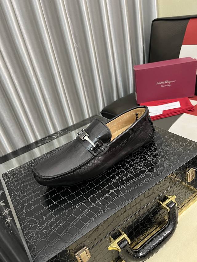 Factory direct price: Ferragamo new style driving shoes, 1:1 replica quality fro