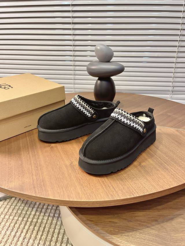 Actual Price: Ethnic Style Slippers, can be worn as slippers or heels, convenien