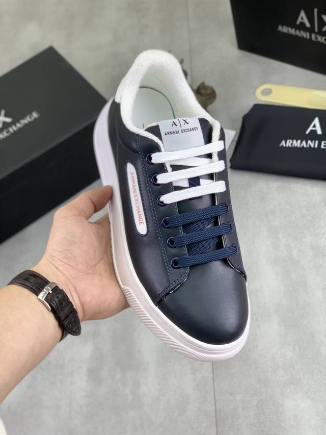 Factory direct price. Giorgio Armani's new casual men's sneakers have arrived! A